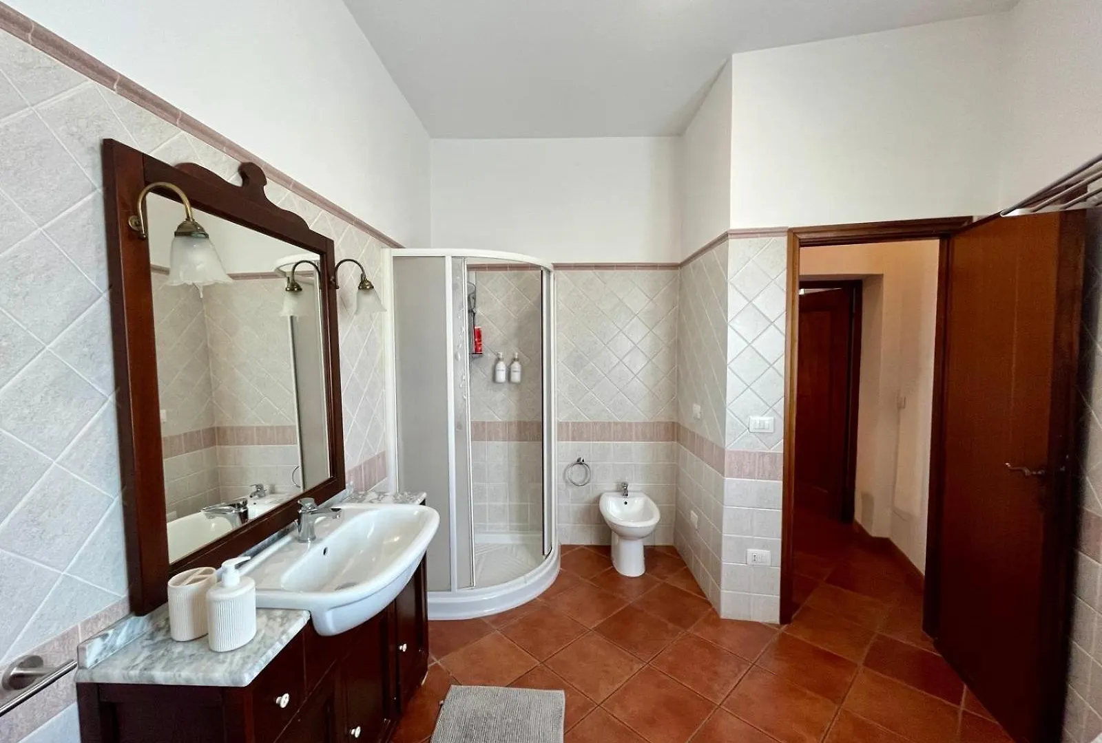 Casa Galletti San Donato in Poggio 0*,